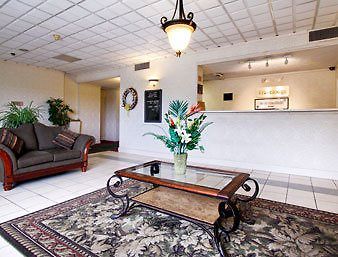 Travelodge Brookville Интериор снимка